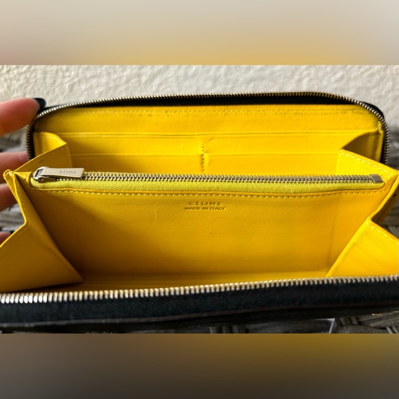 Celine Zip Around Wallet 🐝 - Picture 13 of 14